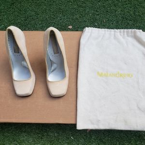 Catherine Malandrion Cream Suede Shoes